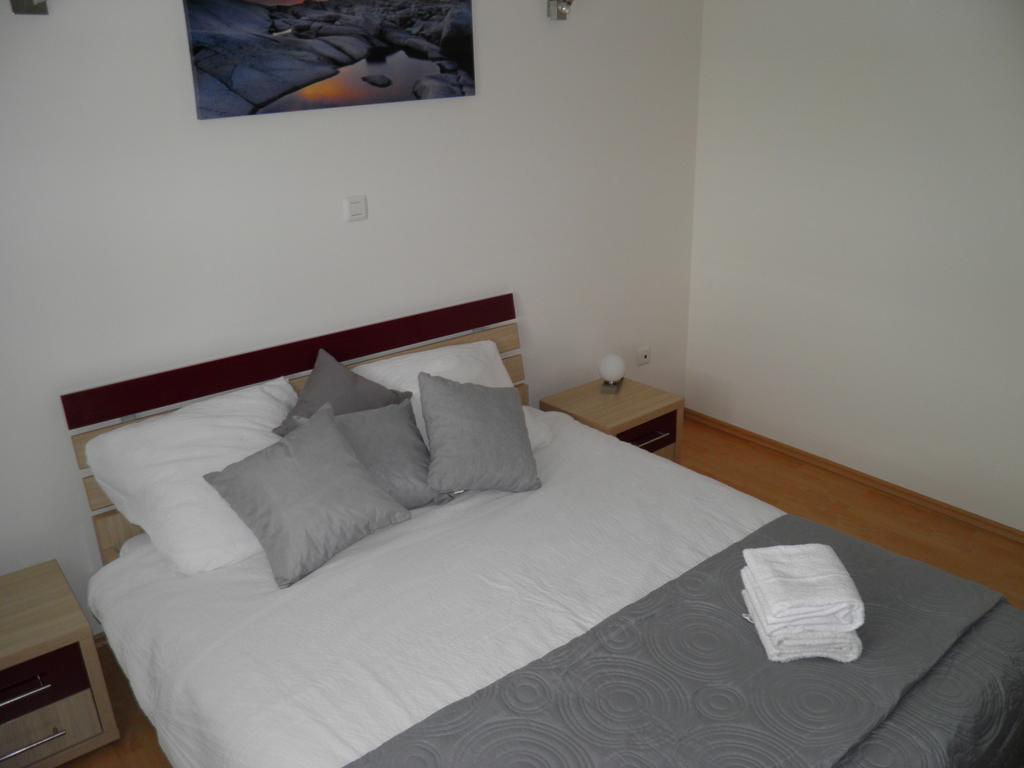 Apartmani Galeb Biograd Na Moru Exterior photo